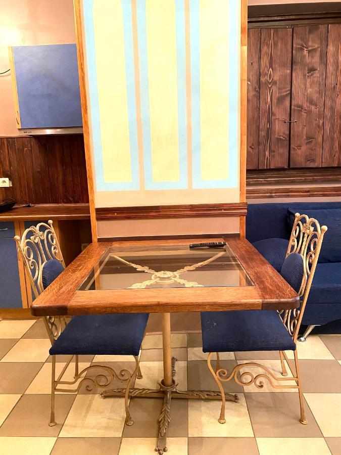 Апартаменти На Вул. Лесі Українки 19/4 Leopoli Esterno foto